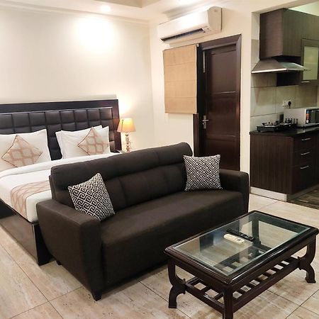 When In Gurgaon - Artemis Hospital 1 Min Walk, Fortis & Medanta 4 Mins Drive Екстериор снимка